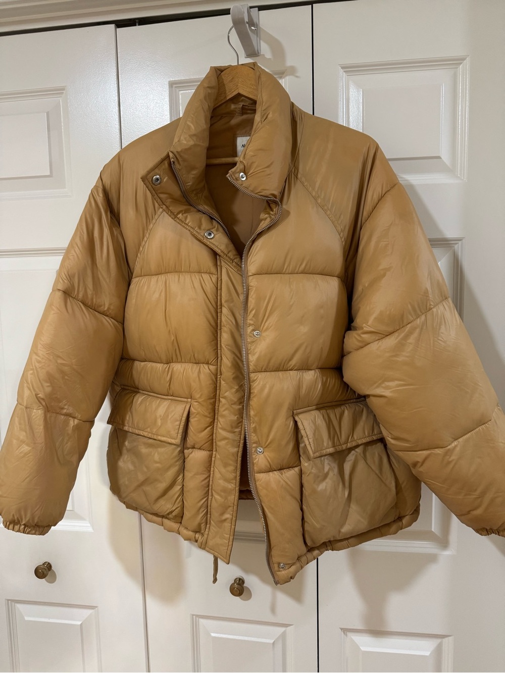 Abercrombie & Fitch Women's Puffer Jacket in Camel